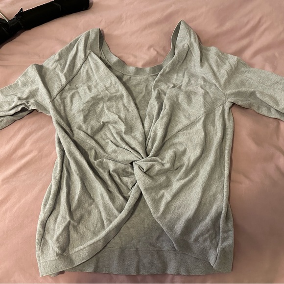 Victoria top - Picture 3 of 3